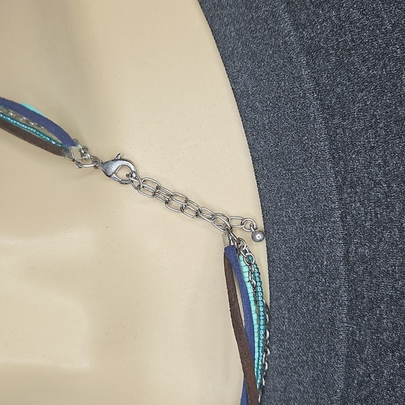 MOTHER OF PEARL COASTAL COLORS MULTISTRAND NECKLACE - Picture 4 of 7